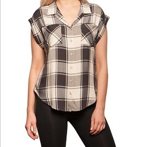 Jachs Girlfriend Plaid Cap Sleeve Top